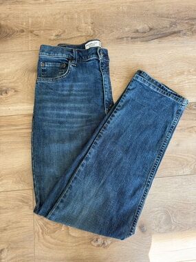 Abercrombie & Fitch Ultra Rise Straight Jeans